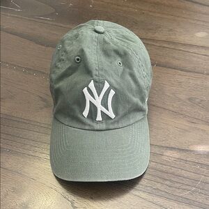 Green NY Logo Baseball Cap